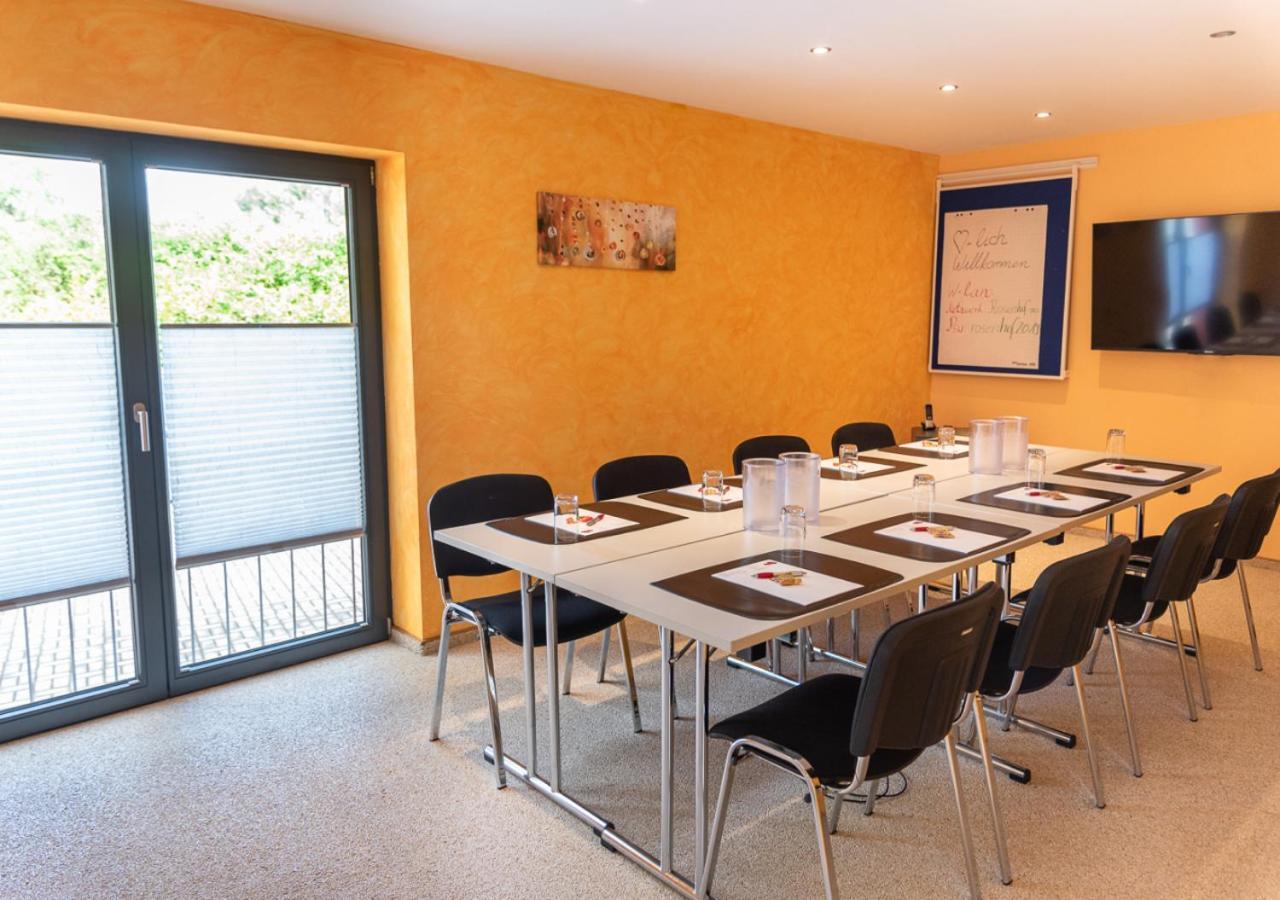 Hotel Rosenhof Gmbh Ramstein-Miesenbach Extérieur photo
